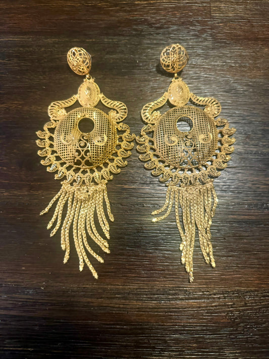 Luxe Golden Earrings