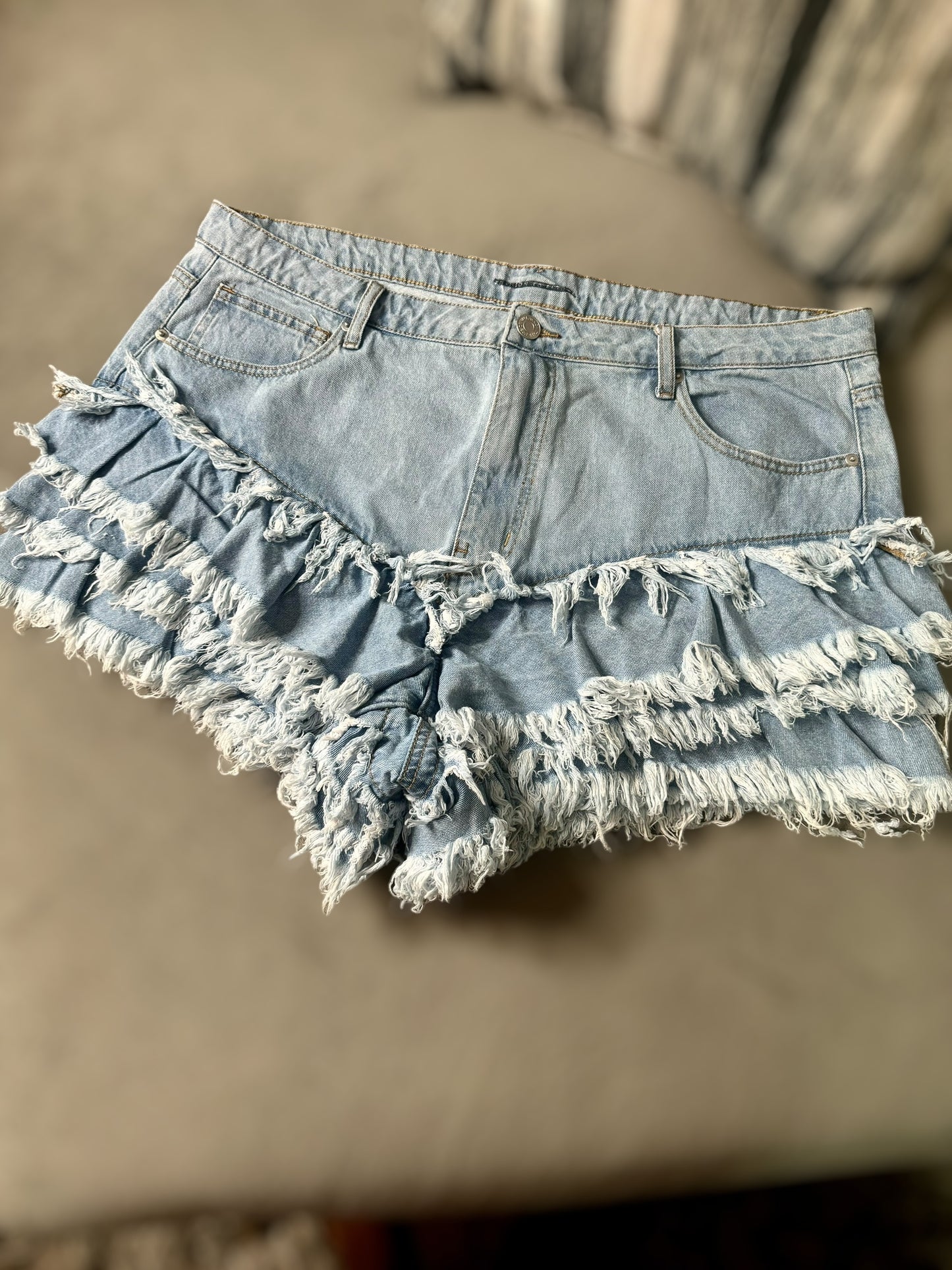 Distressed Layered Ruffle Shorts